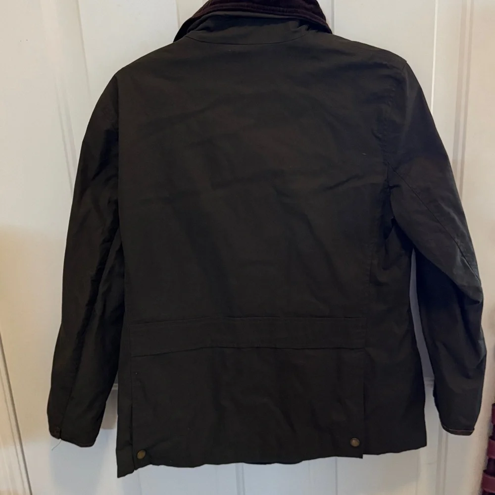 Ralph Lauren Green Barn Coat with snap closure & Corduroy collar - Picture 6 of 7